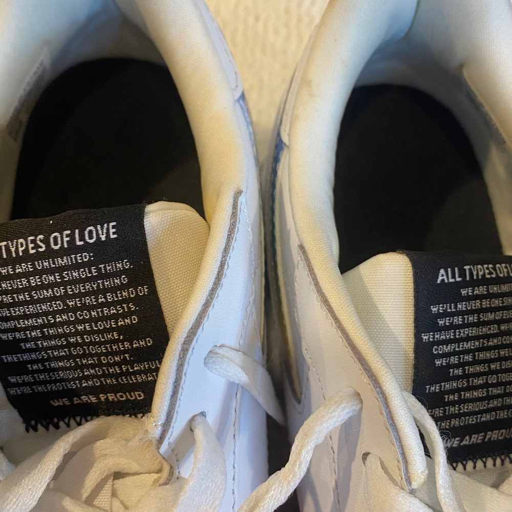 Reebok Classic Leather Pride Rainbow Sneakers Women's White Athletic Shoes 6.5 - Picture 10 of 11
